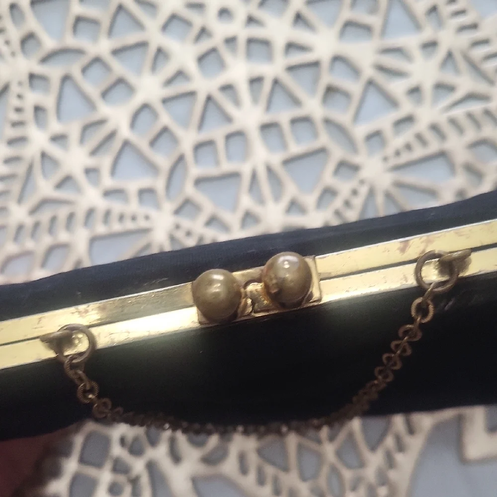 Black Evening Purse with Matching Coin Purse – Chain Strap – Classic